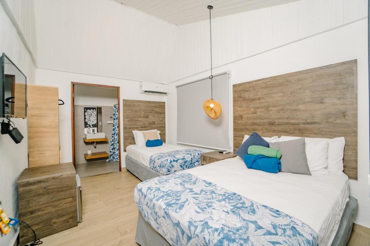 Hotel Ocotal Bed & Breakfast Playa Ocotal Bagian luar foto