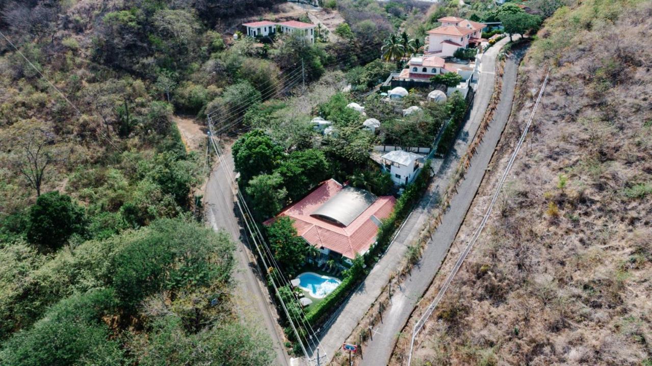 Hotel Ocotal Bed & Breakfast Playa Ocotal Bagian luar foto