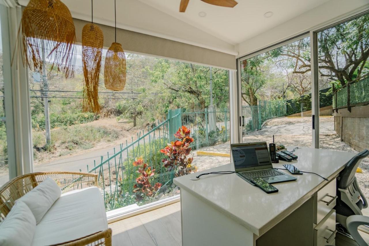 Hotel Ocotal Bed & Breakfast Playa Ocotal Bagian luar foto