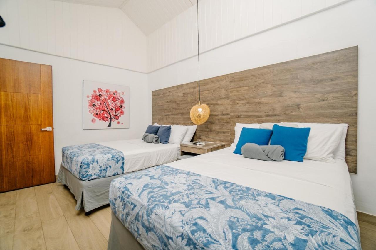 Hotel Ocotal Bed & Breakfast Playa Ocotal Bagian luar foto